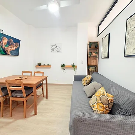 Castle Garden Flat Апартаменти *