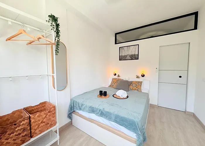 Castle Garden Flat Апартаменти *